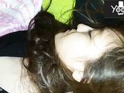 趁白嫩小妞醉酒拍摄其诱人咪咪和小穴