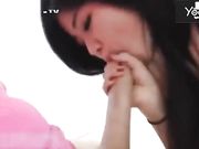 颜值极高的女孩 挑战26CM大屌 干到一半喊疼要走 被抓住头发爆插