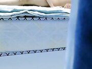 让表姐勾引外卖小哥啪啪 表弟偷拍