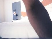 连叫两个小姐姐，留下高颜值清纯妹狂干，开启深夜情感访谈