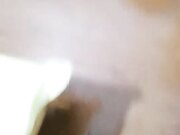 勾搭良家小少妇，丝袜短裙扒光了给小哥口交，躺在床上敞开腿给小哥舔逼