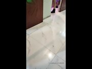 路边小旅馆嫖娼偷拍可爱的丸子头少妇