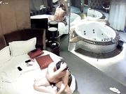 情趣酒店豪华套房360水滴摄像头偷拍情侣开房啪啪