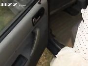 2016国产金典之作 开车载漂亮女生到乡村野战 超清无水印