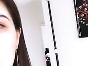 宅男女神思瑞 老虎飙车穿着性感红色透明内裤高跟发骚 语言挑逗