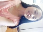 艺校高颜值美女直播抠逼 看样子最多18岁 奶子虽小 但屄超嫩