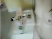 19岁萝莉主播喝大啤喝高了吧和爸爸乱伦秀对白淫荡