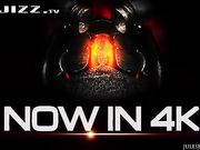 美国超火的E奶女主播 泳池内展示她的大乳房和完美的臀部 粉色网纱情趣很想上去干一炮