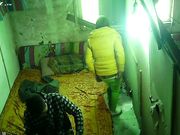 很会玩的民工大哥换着体位玩上面小姐 这两百块花的真值