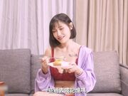 与梦想中の男优打炮 AV拍摄受访 爆乳美女喜欢精液