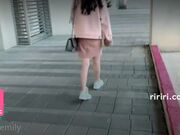 国产教官监制AV剧情 宁静午后一名女子搭乘电车的路上被强暴