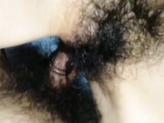 撩妹骚男出租房与身材苗条公司文员长发女友无套啪啪啪近距离拍阳具进出搞出好多爱液