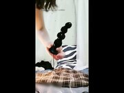 退下内裤掰穴吸奶震动道具抽插